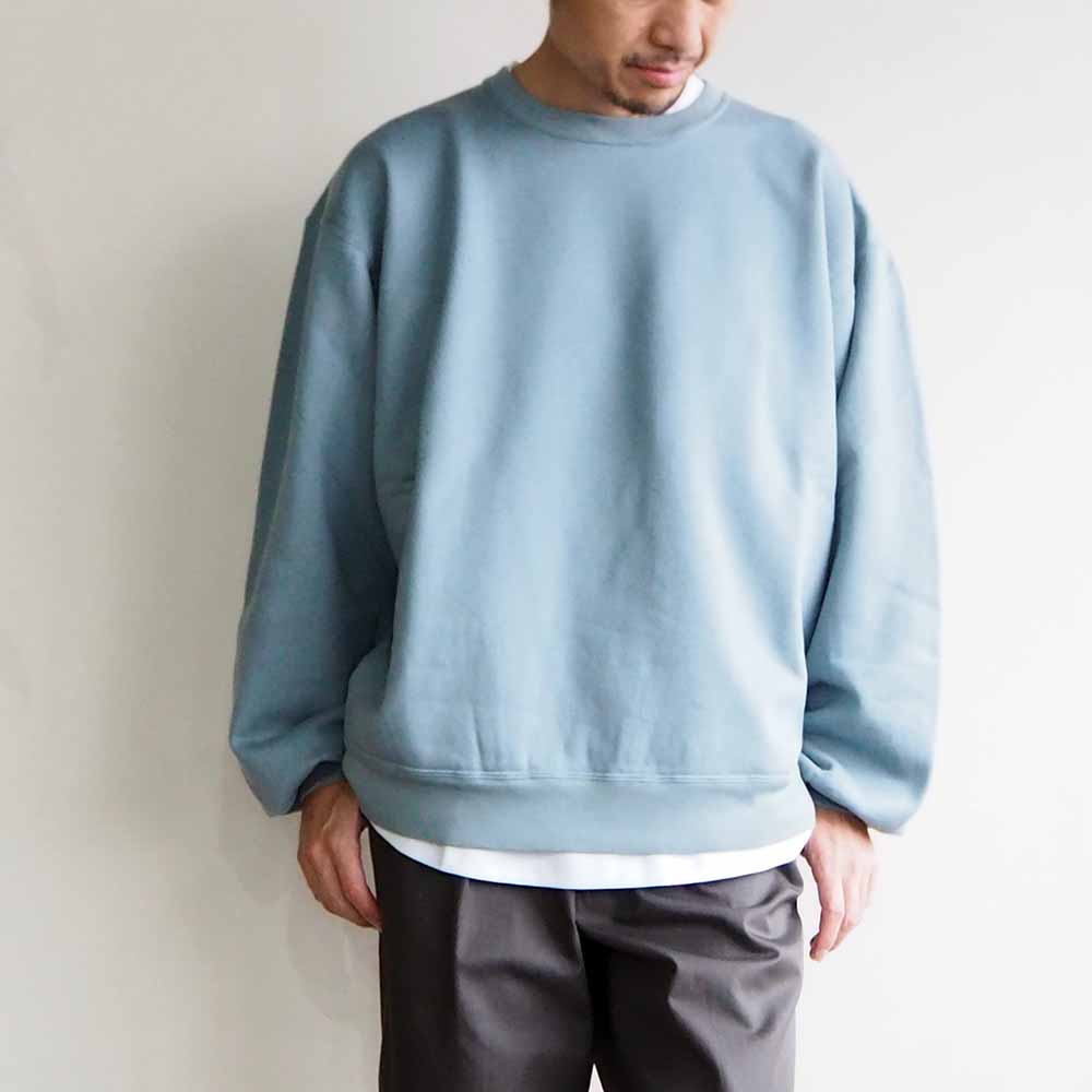 いつの時代もカジュアルな定番と言えばスウェット。-WELLDER MENS  