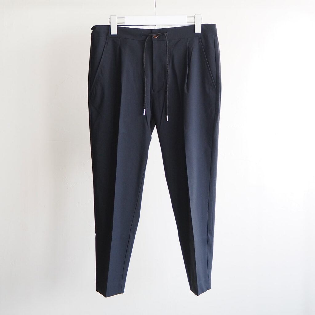 病みつきパンツ」として人気が止まらないmelpleの大定番。-Tomcat One Tuck Relax Pants- | SitesLab  サイツアンドラボのブログ